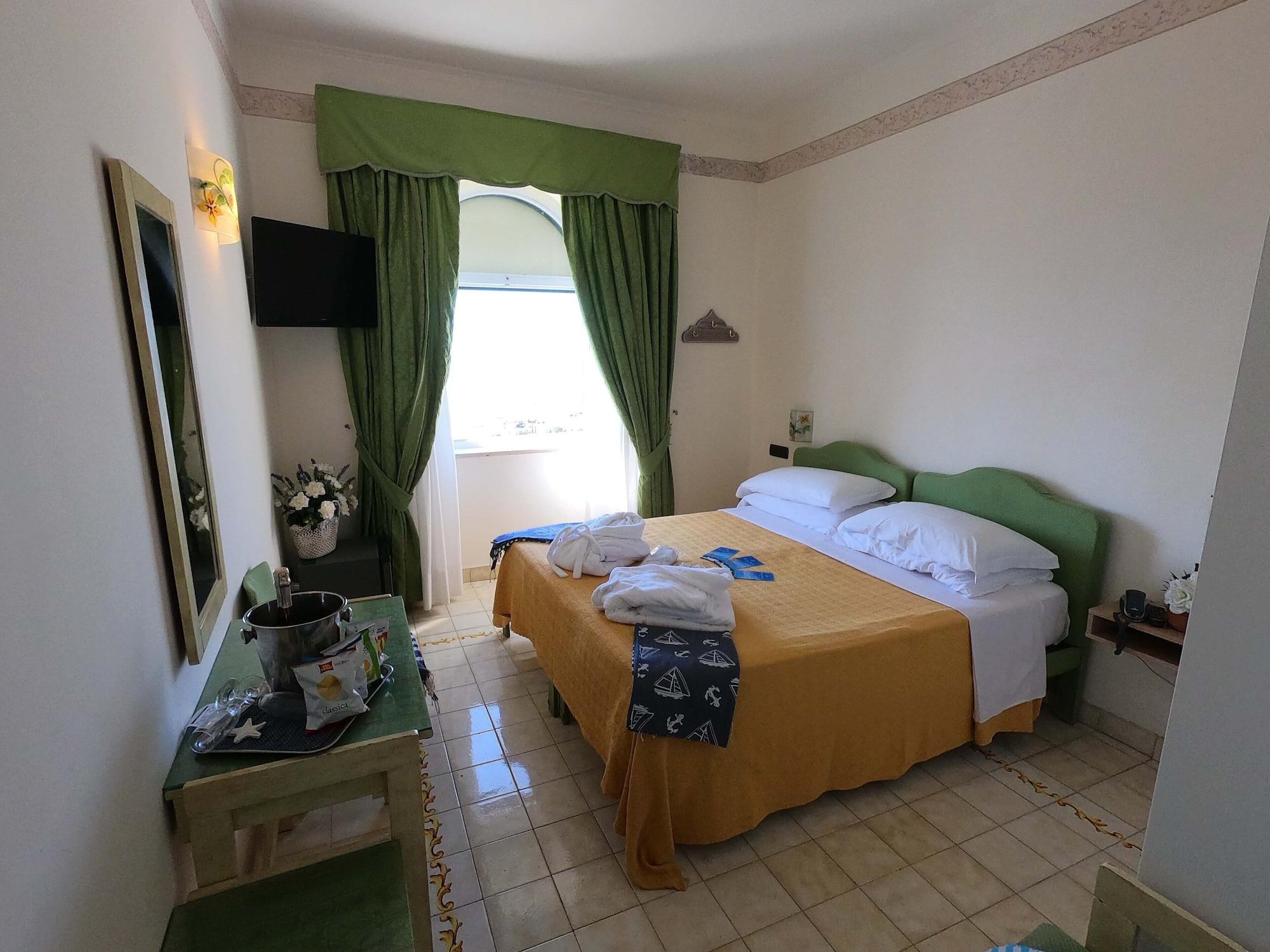 Hotel Punta Imperatore Forio di Ischia Dış mekan fotoğraf