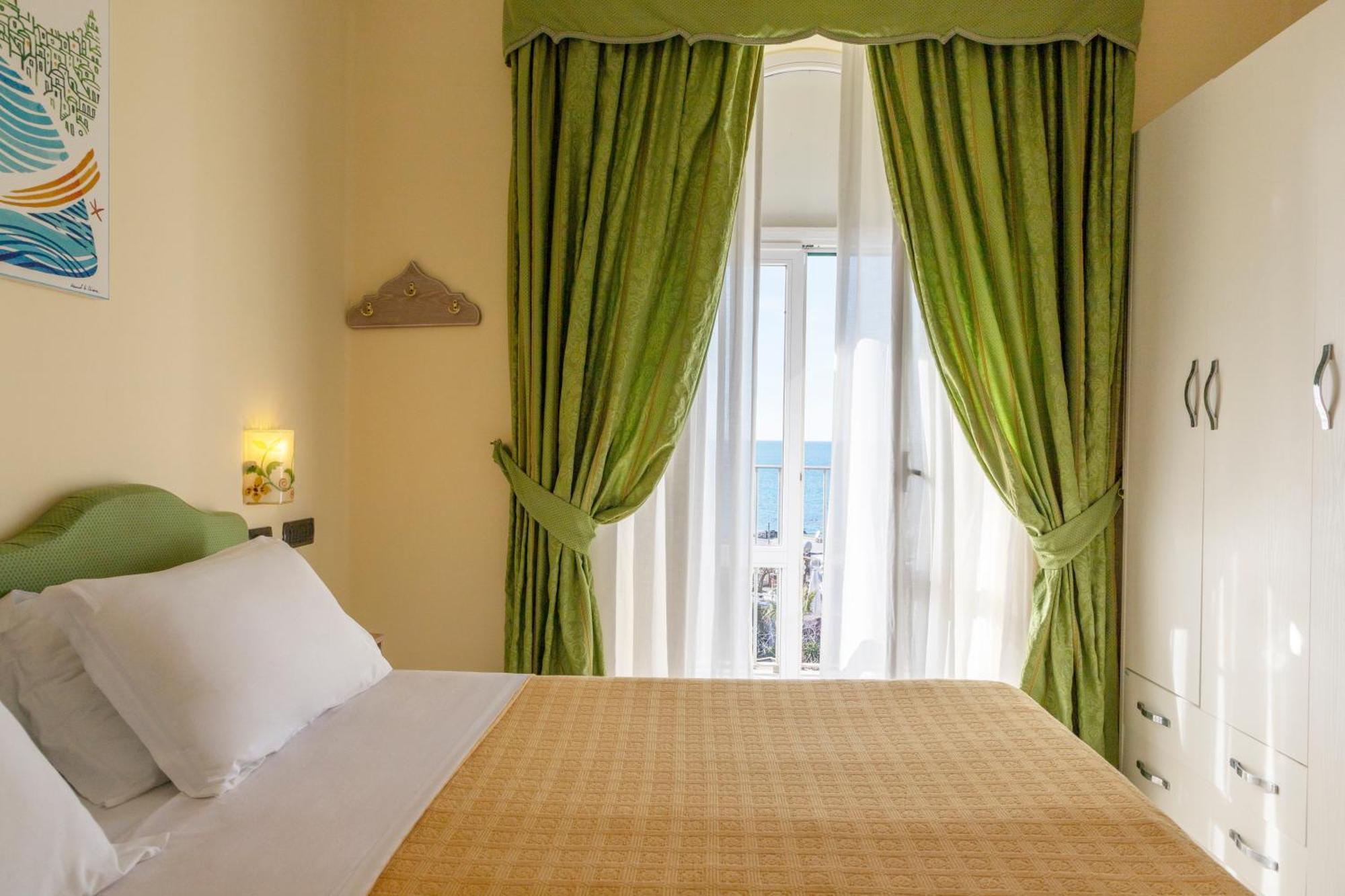 Hotel Punta Imperatore Forio di Ischia Dış mekan fotoğraf