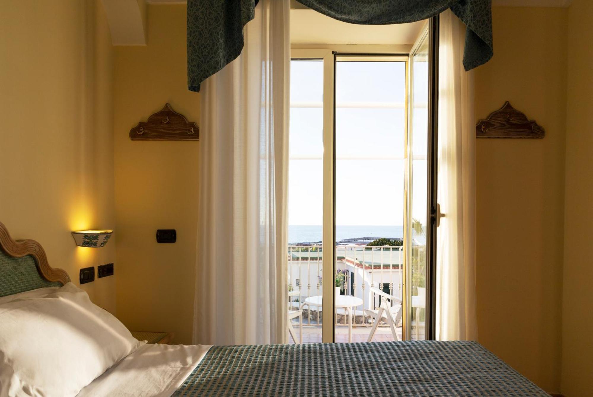 Hotel Punta Imperatore Forio di Ischia Dış mekan fotoğraf